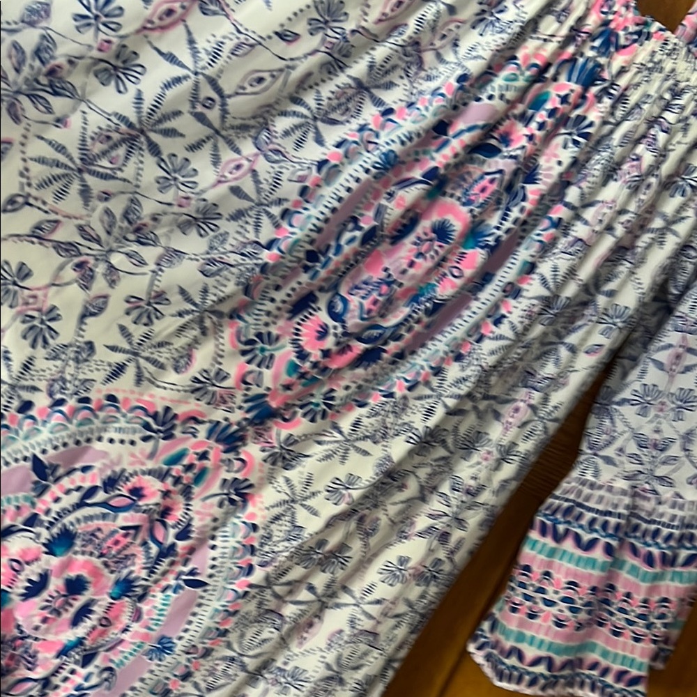 Lilly Pulitzer maxi dress can be worn off shoulder